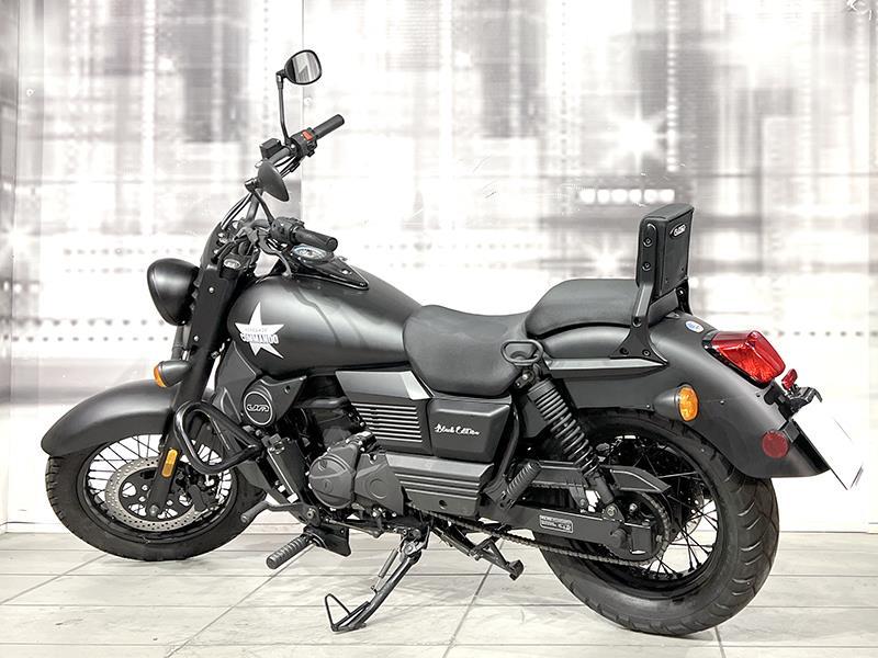 UM Renegade Commando 125