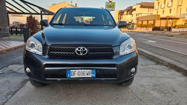 Toyota RAV 4 RAV4 2.2 D-4D 136 CV Luxury
