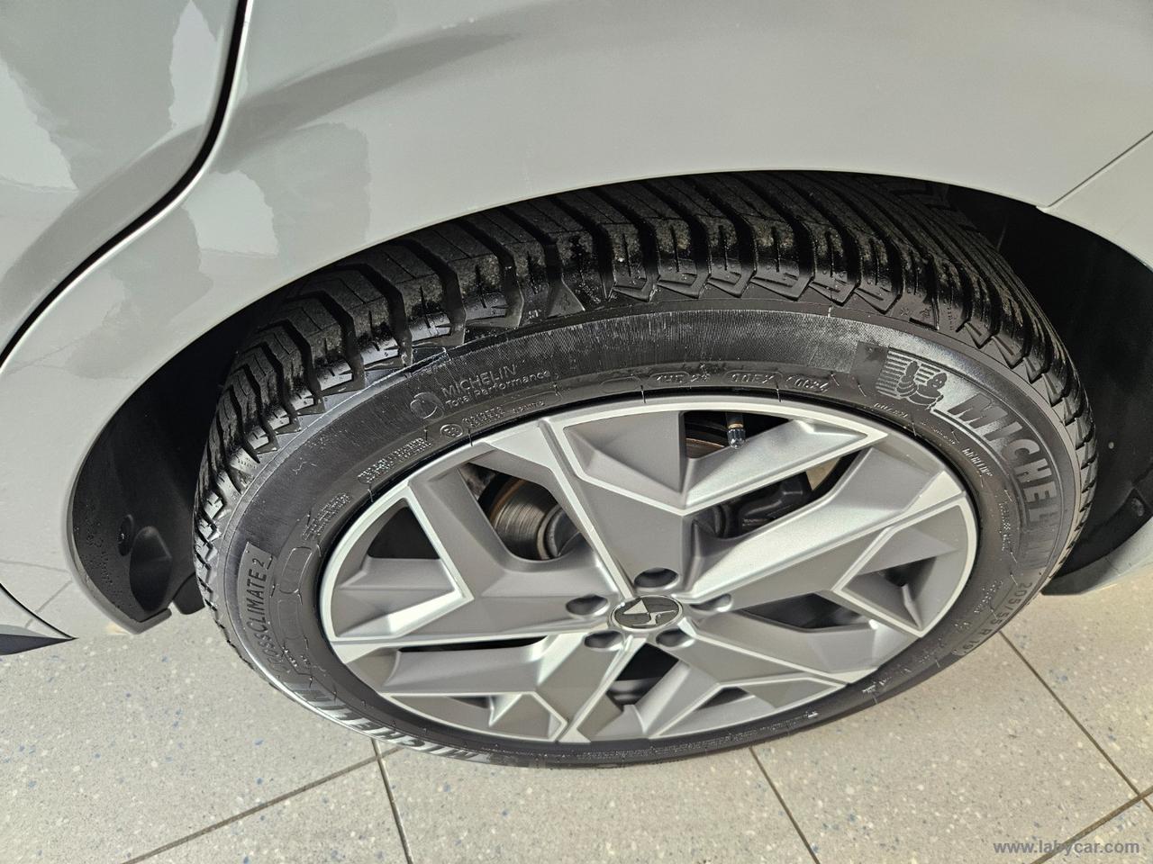 DS AUTOMOBILES DS 4 BlueHDi 130 aut. Esprit de Voyage