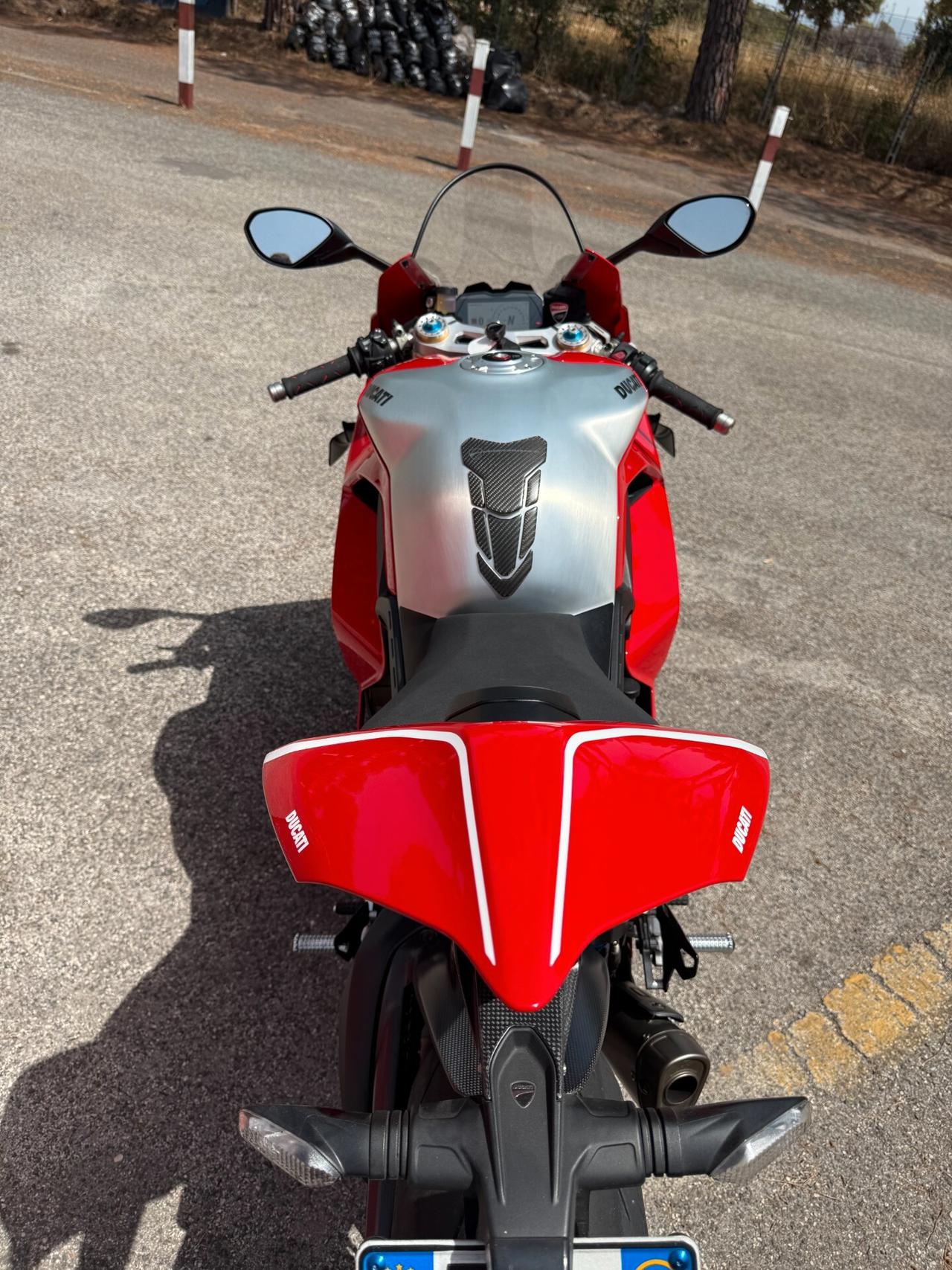 Ducati Panigale V4 R