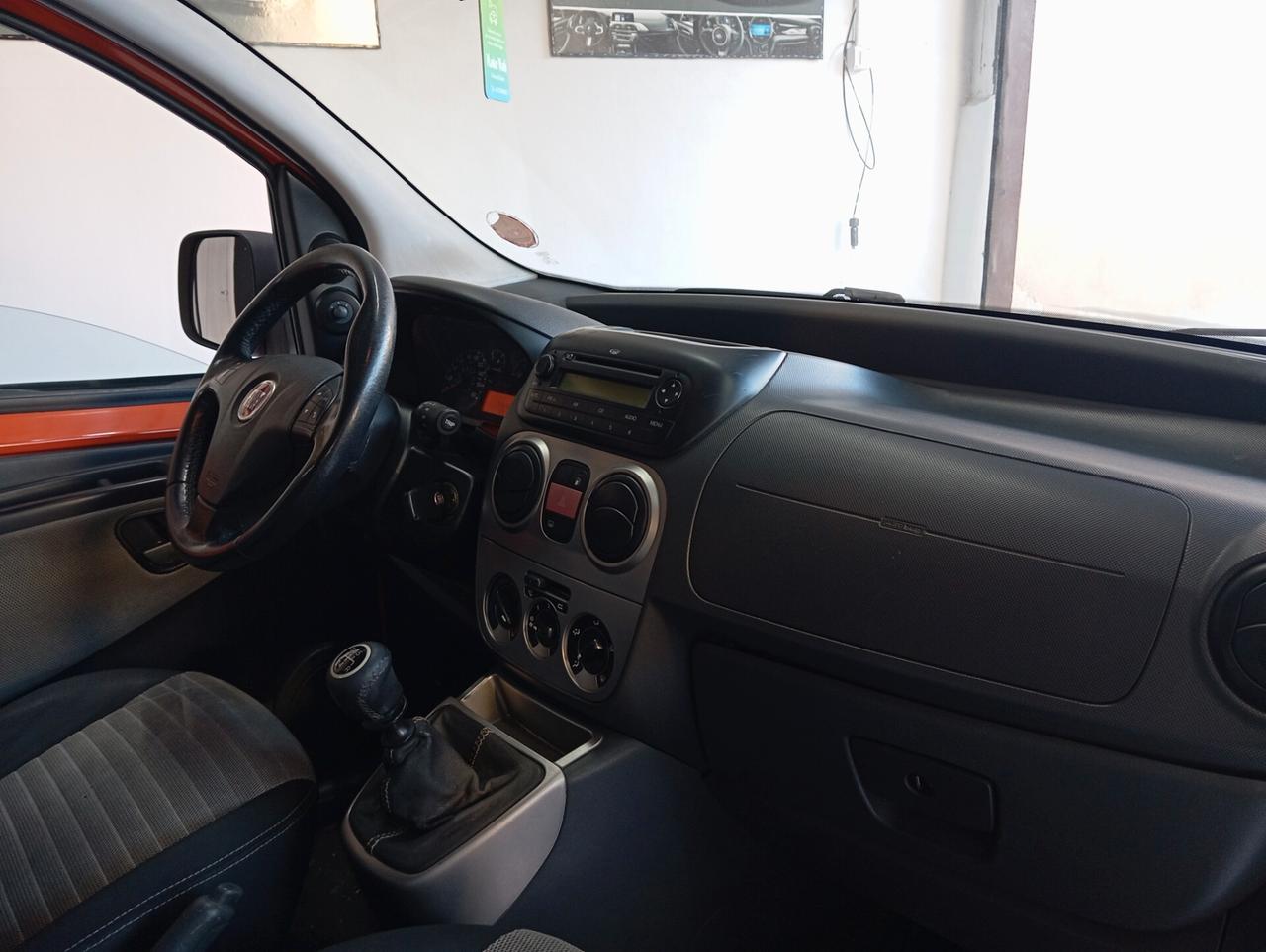 Fiat Qubo 1.4 bnz/metano 2010 CON GARANZIA