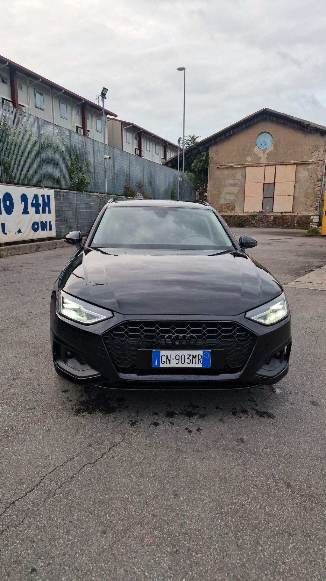 Audi A4 Avant 40 TDI S tronic Business