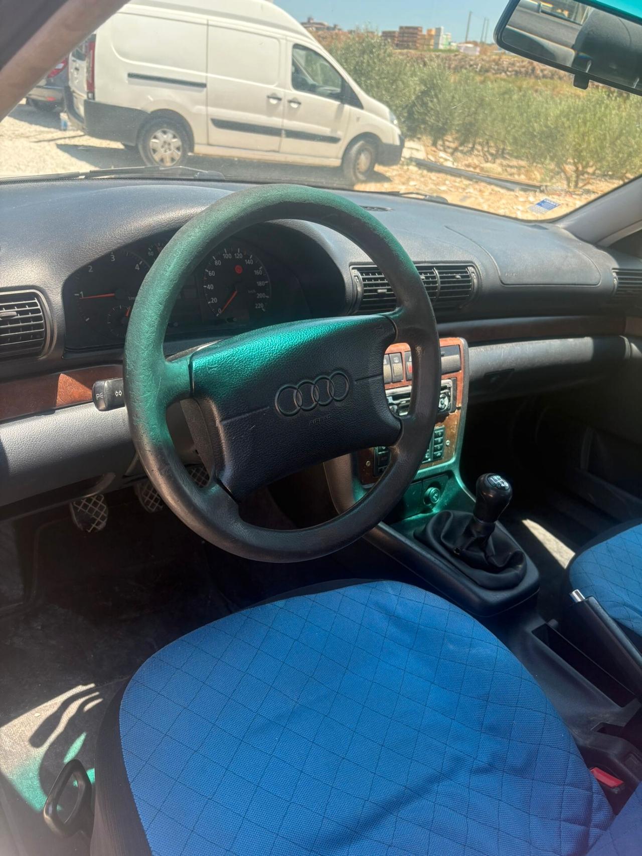 Audi A4 1.9 TDI cat