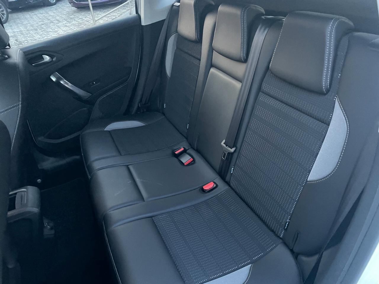 Peugeot 2008 1.6 e-HDi 92 CV Stop&Start Allure NAVI+CLIMA AUTO+PACK LUCI