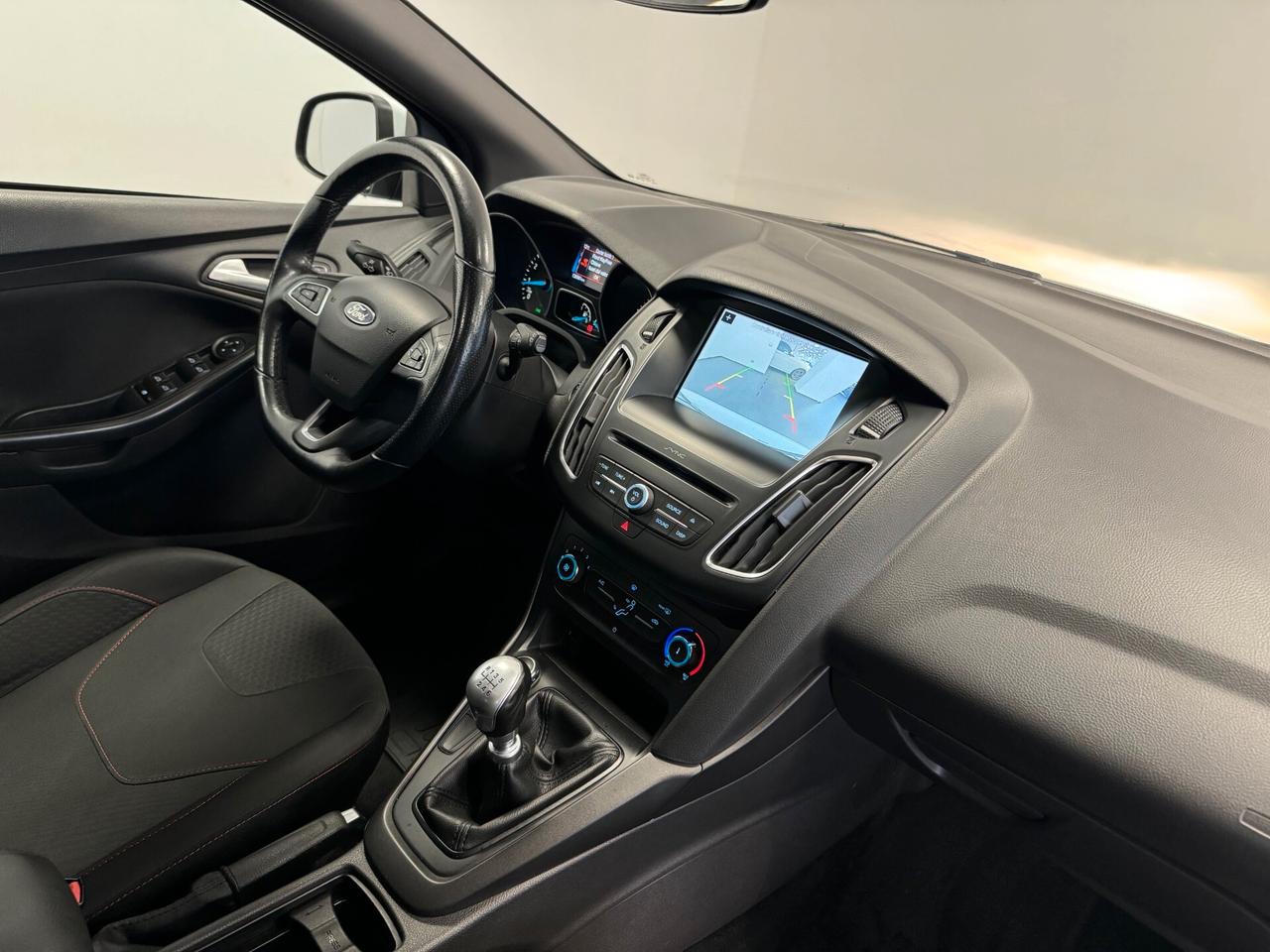 Ford Focus 1.0 EcoBoost 125 CV ST Line TETTO PACK SPORT