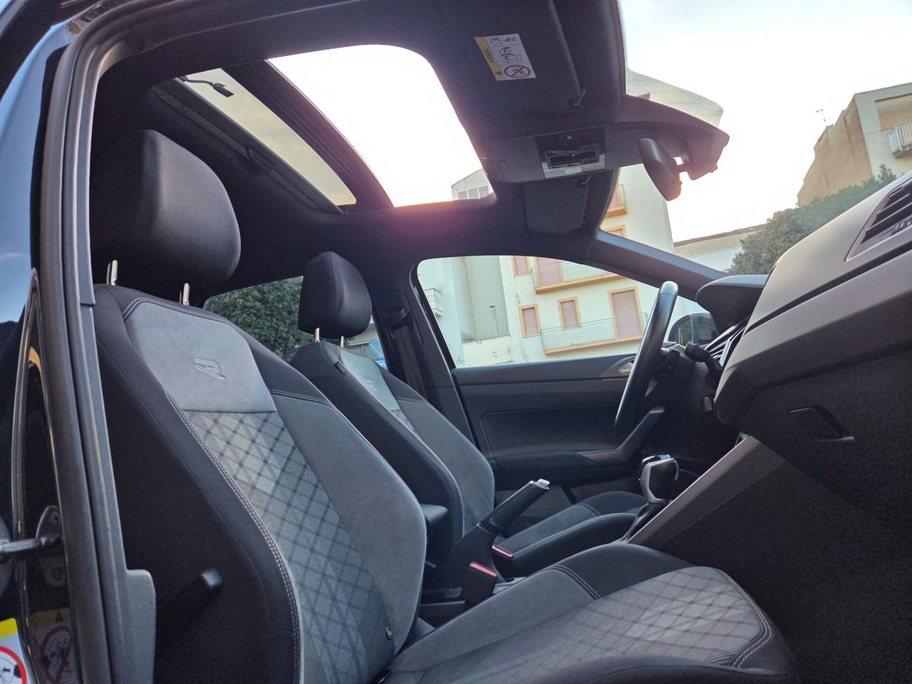 Volkswagen Taigo 1.5 TSI 150 CV DSG R-Line