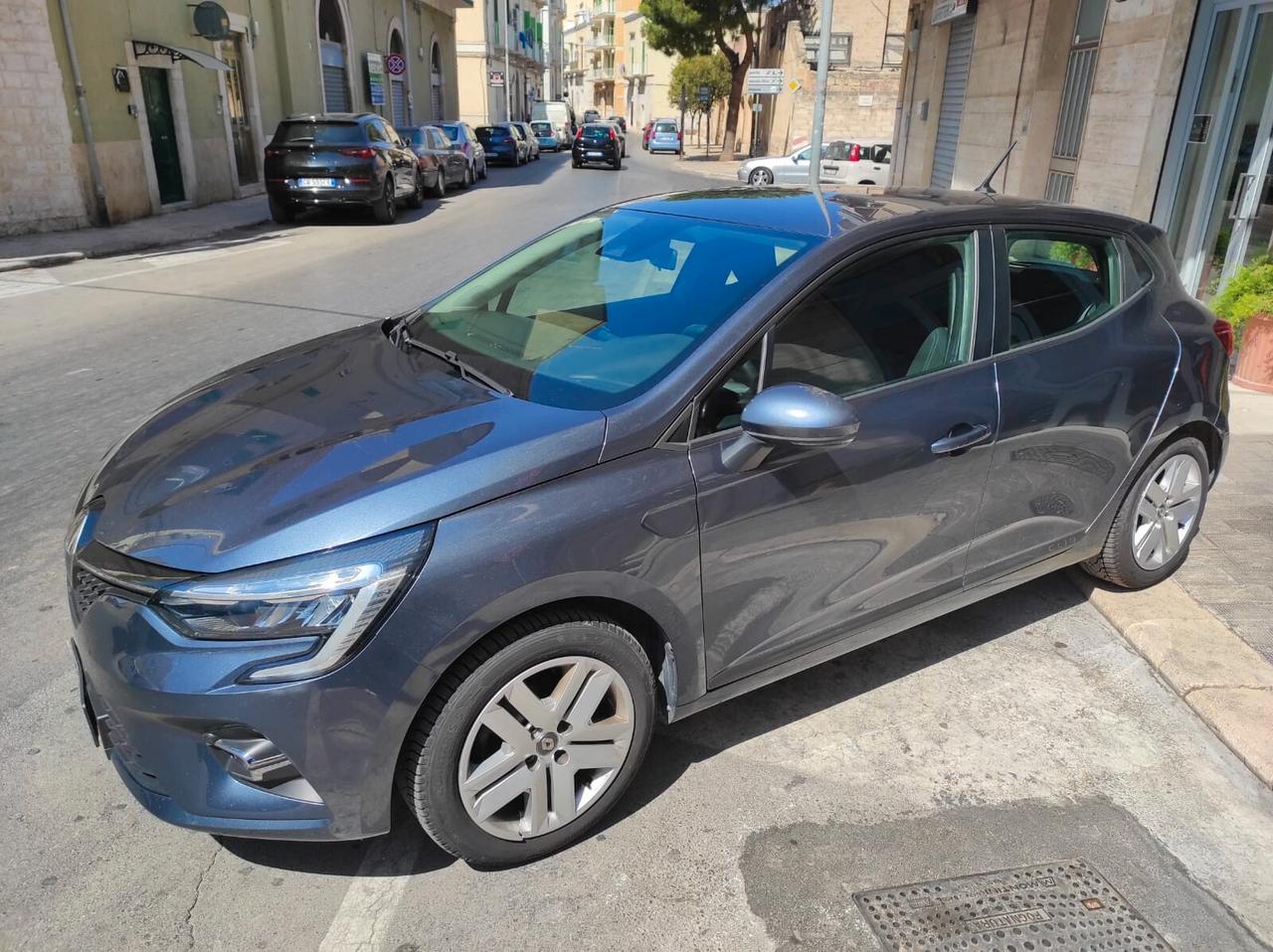 RENAULT CLIO 2021 UNIPRO/KMCERTIF/FULLOPTIONAL