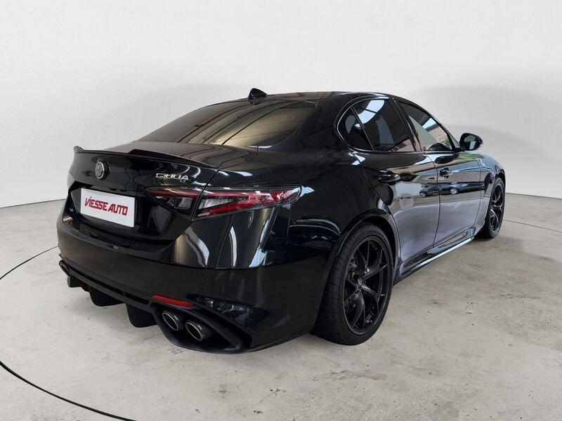 Alfa Romeo Giulia 2.9 V6 510 CV Quadrifoglio AT8