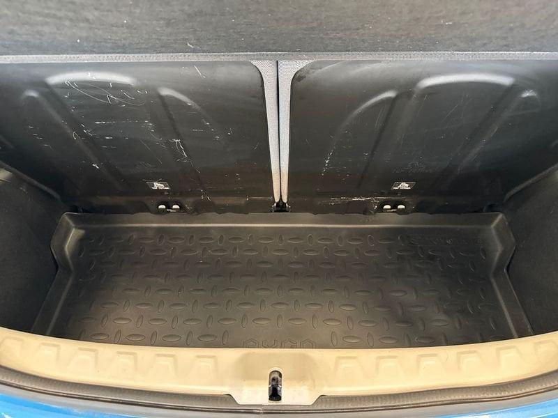 Toyota Aygo 1.0 VVT-i x-play MMT