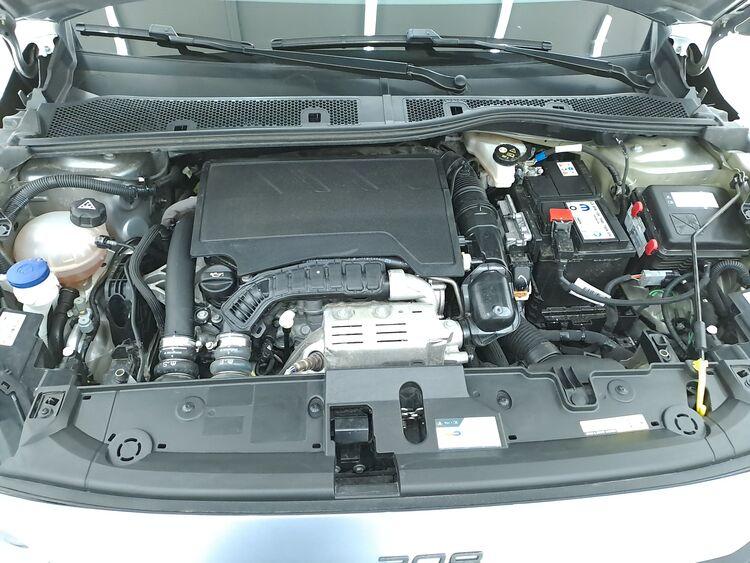 Peugeot 208 Allure BR693691 1.2 Benzina 101CV