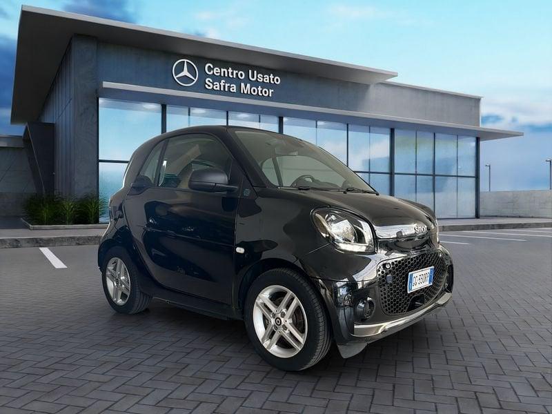 smart fortwo fortwo EQ Pure 22 KW