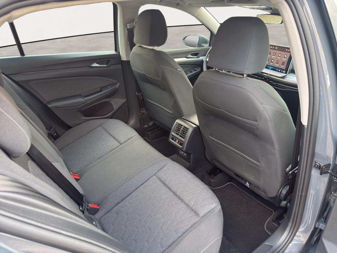 Volkswagen Golf 2.0 TDI 115 CV SCR Life - 2025