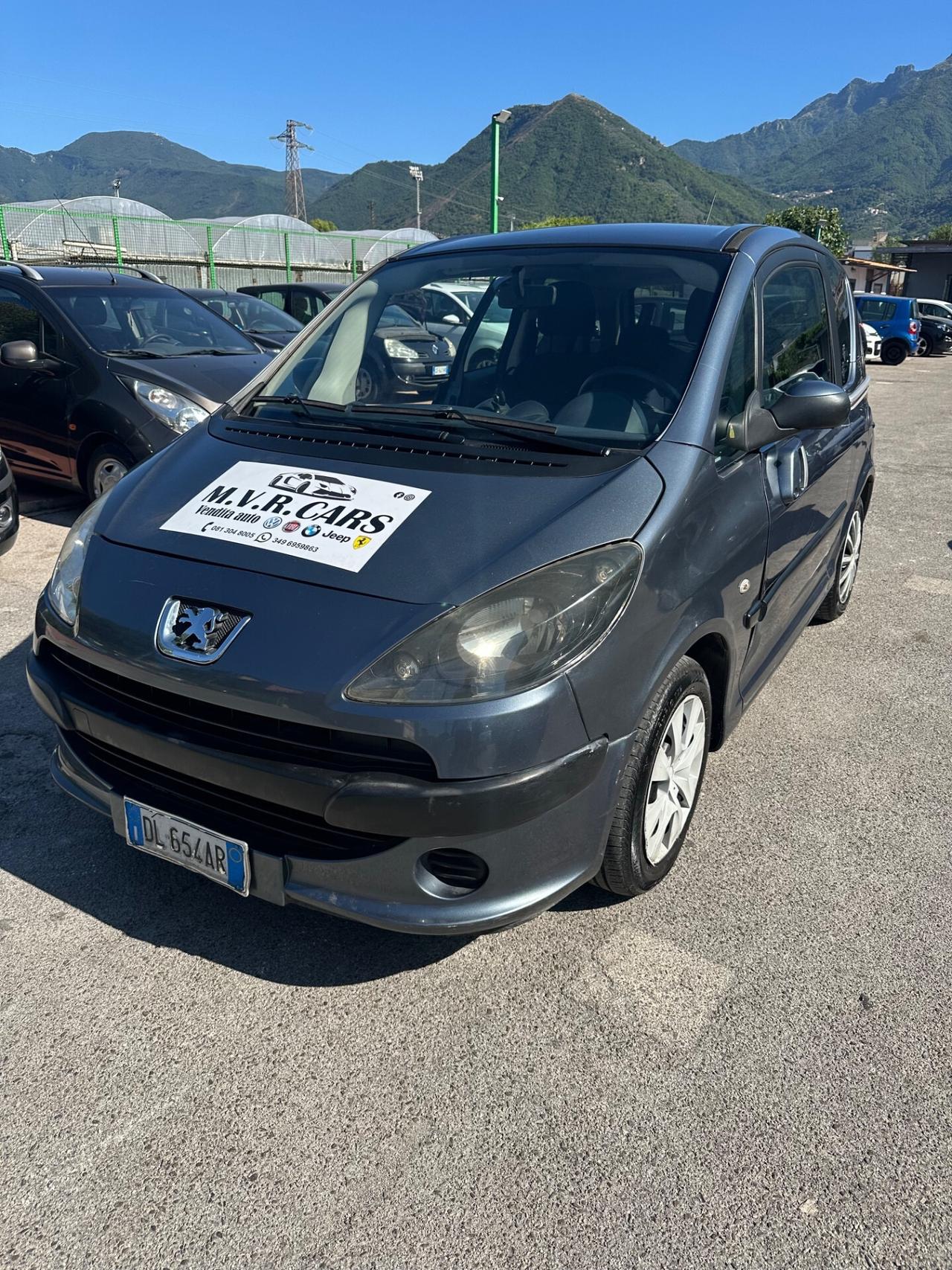 Peugeot 1007 1.4 HDi Sporty