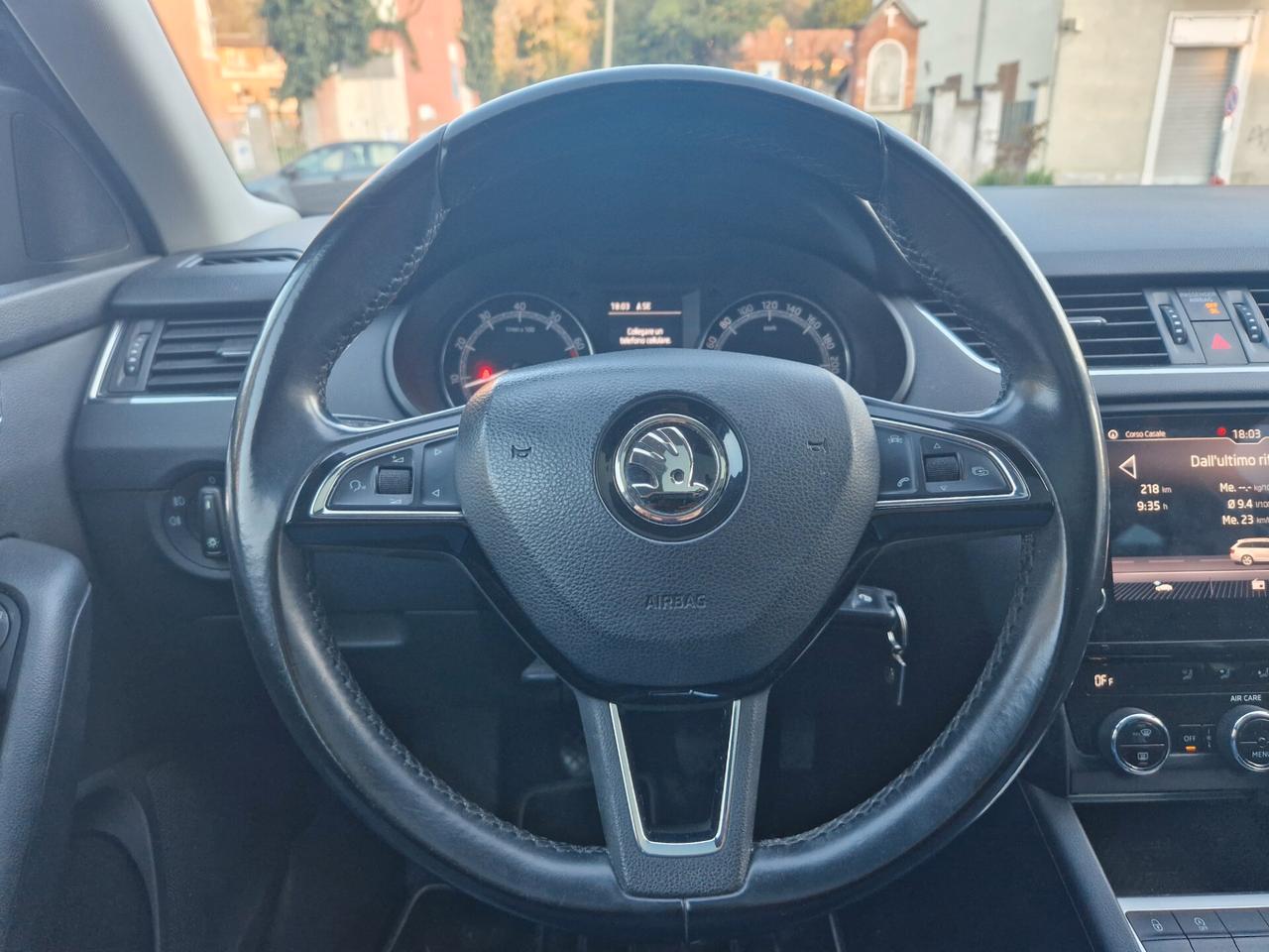 Skoda Octavia SW 1.4 110CV Metano, Carplay, Tetto panoram., Navi