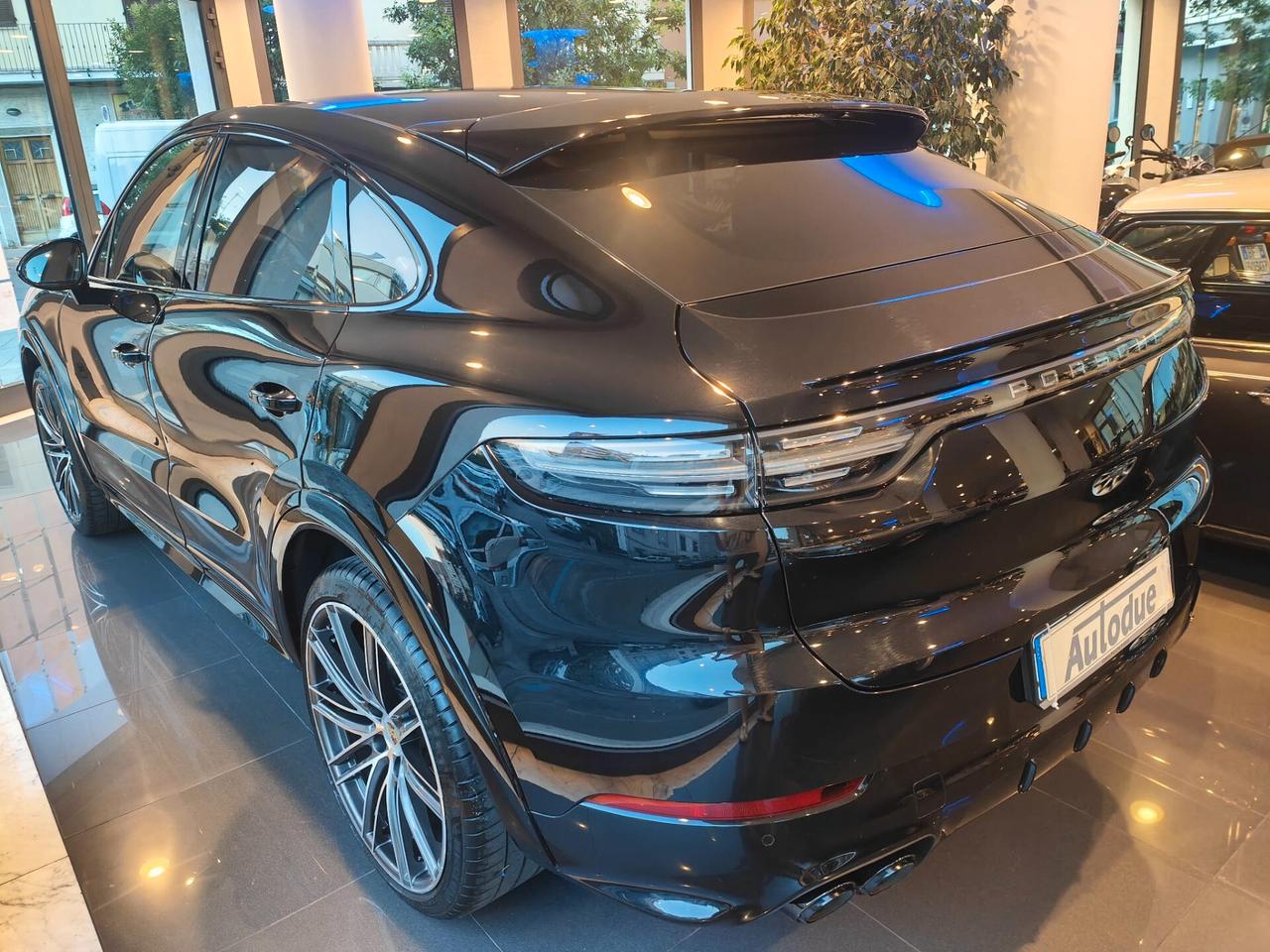 Porsche Cayenne Coupé 3.0 V6 S 440cv