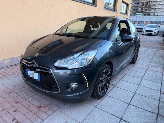 DS AUTOMOBILES DS 3 1.4 VTi 95 CMP-5 Just Black
