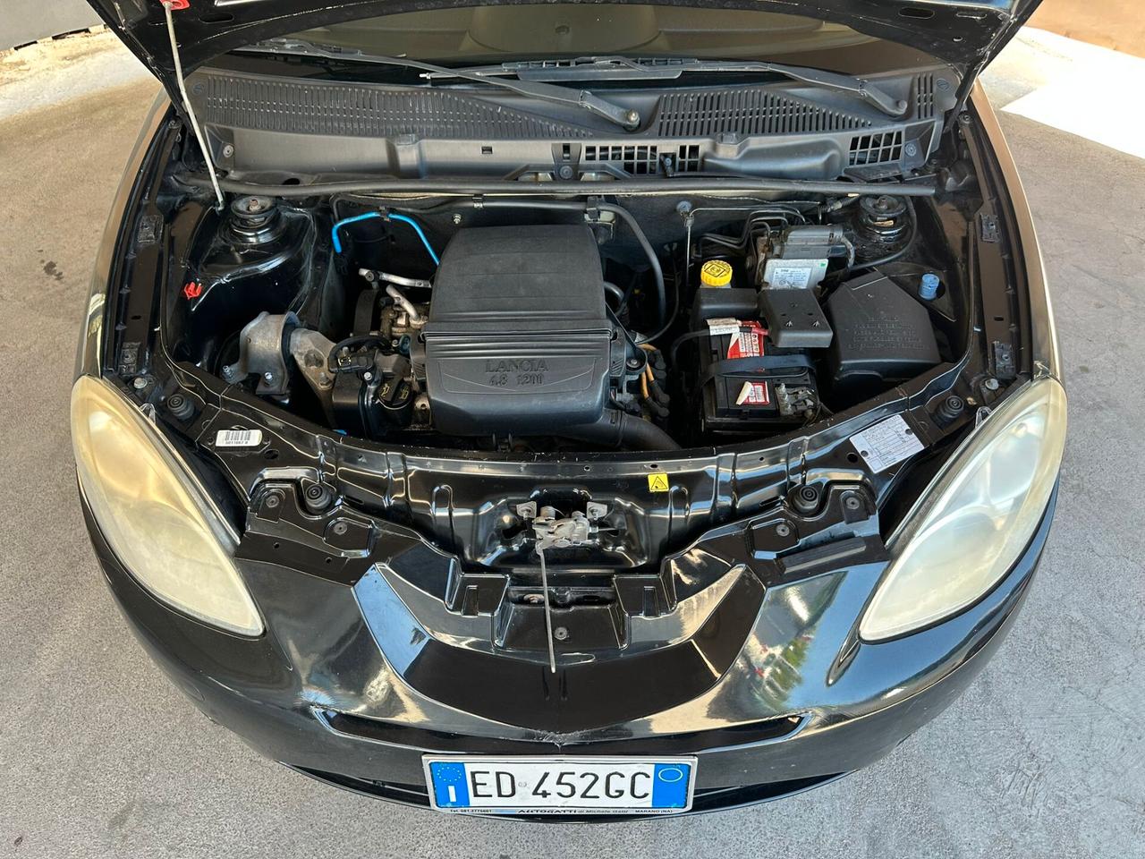 Lancia Ypsilon 1.2 Versus