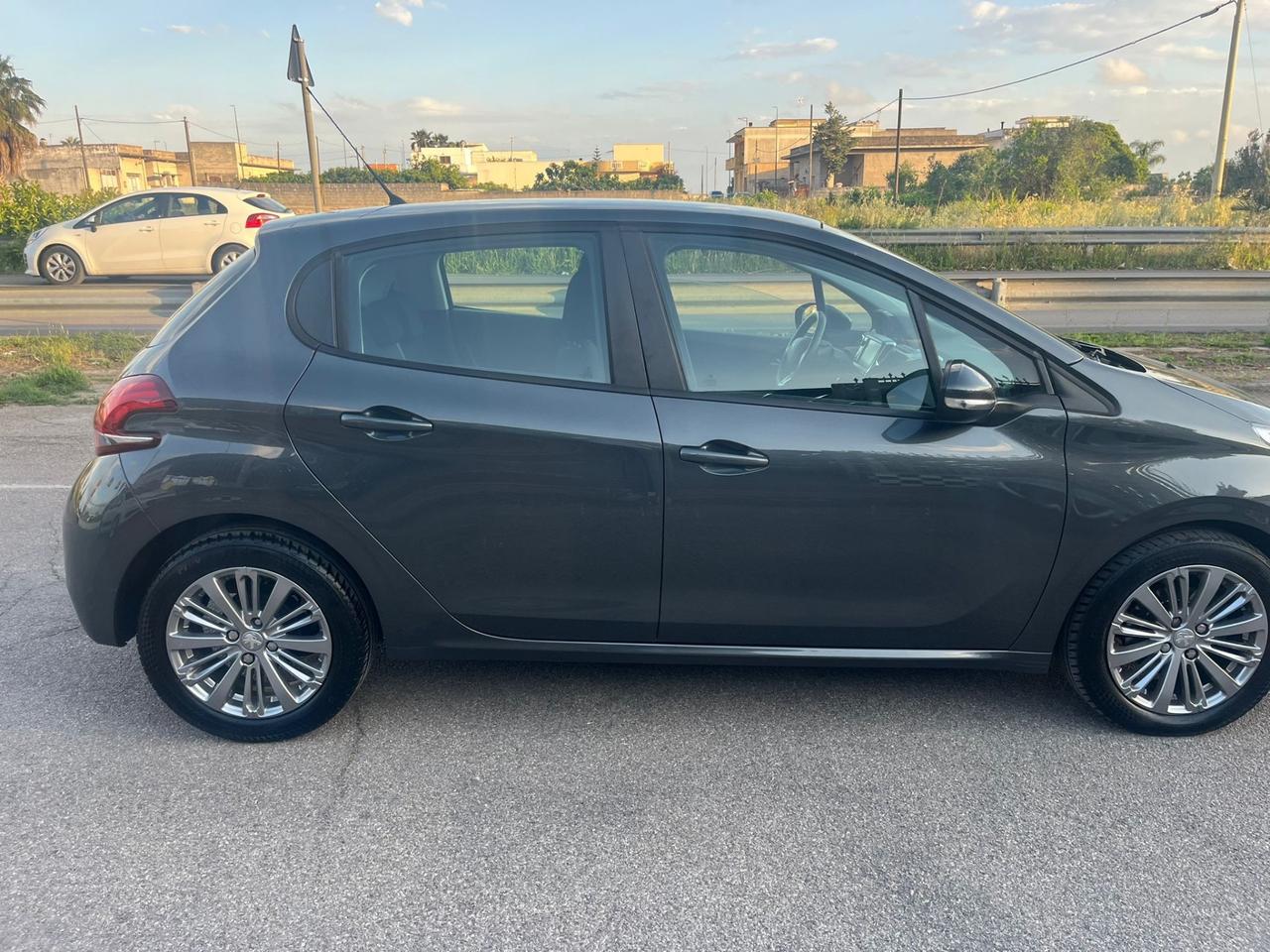 Peugeot 208 Benzina/Gpl Allure Unipro 2017