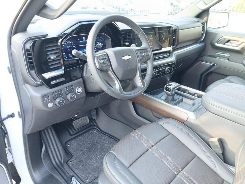 Chevrolet Silverado Silverado crew cab 6.2 V8 ecotec3 High Country 420cv auto