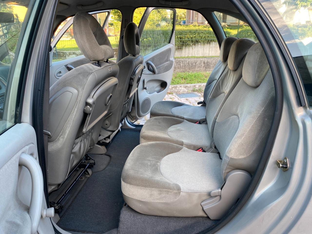 Citroen Xsara Picasso 1.8i GPL Exclusive