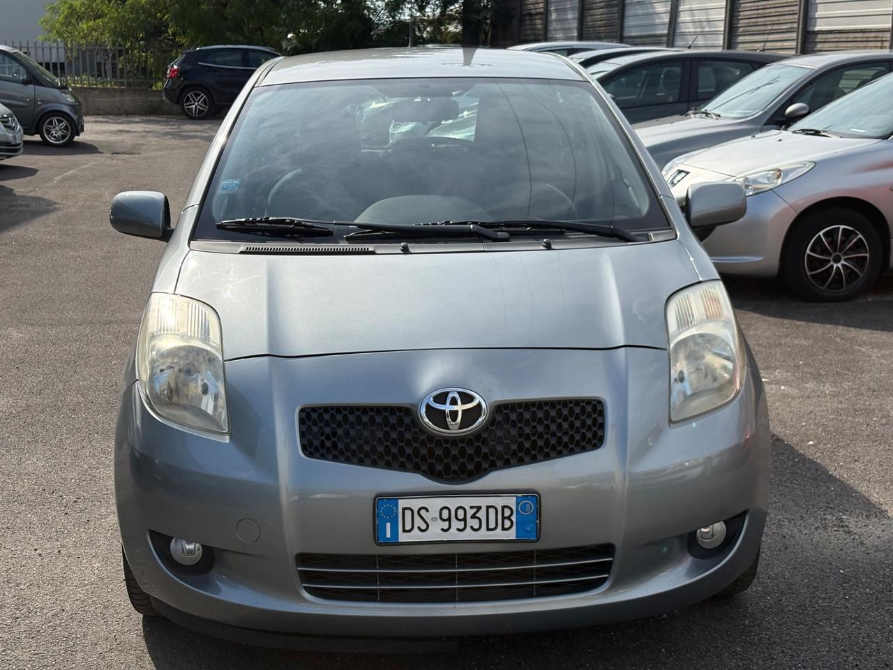 Toyota Yaris 1.3 5 porte Sol