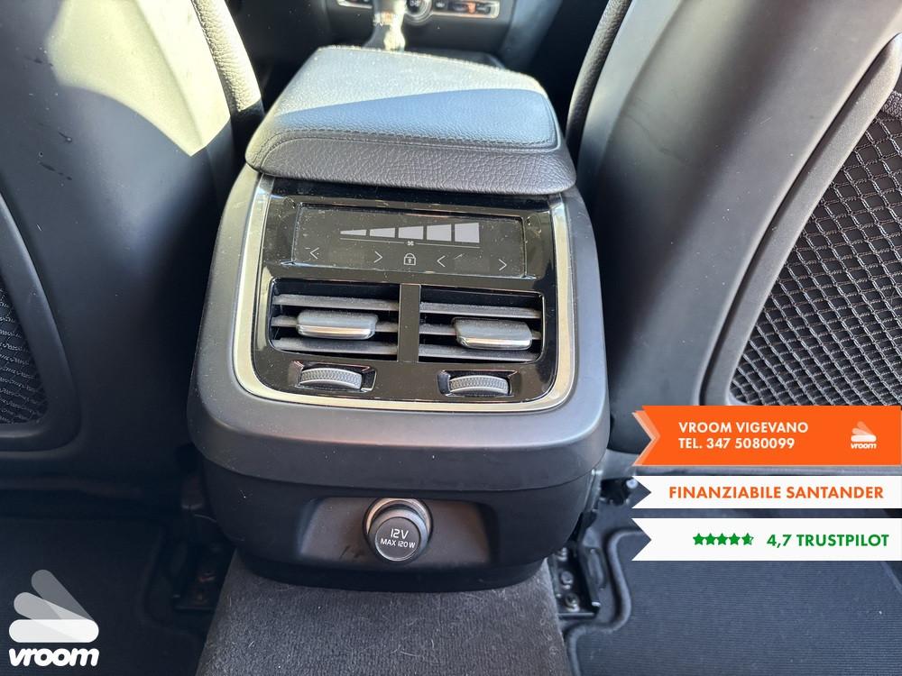 VOLVO V60 (2018-->) V60 D4 Geartronic Business ...