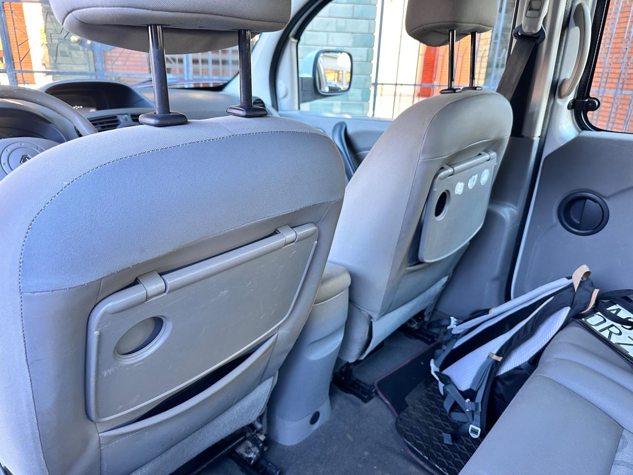 Renault Kangoo 1.6 105CV 5 porte Benzina/GPL fino 2030