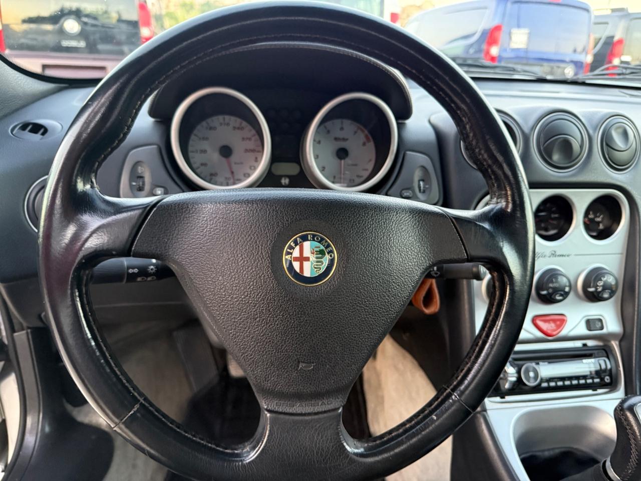 Alfa Romeo GTV Spider 2.0i 16V Twin Spark cat L