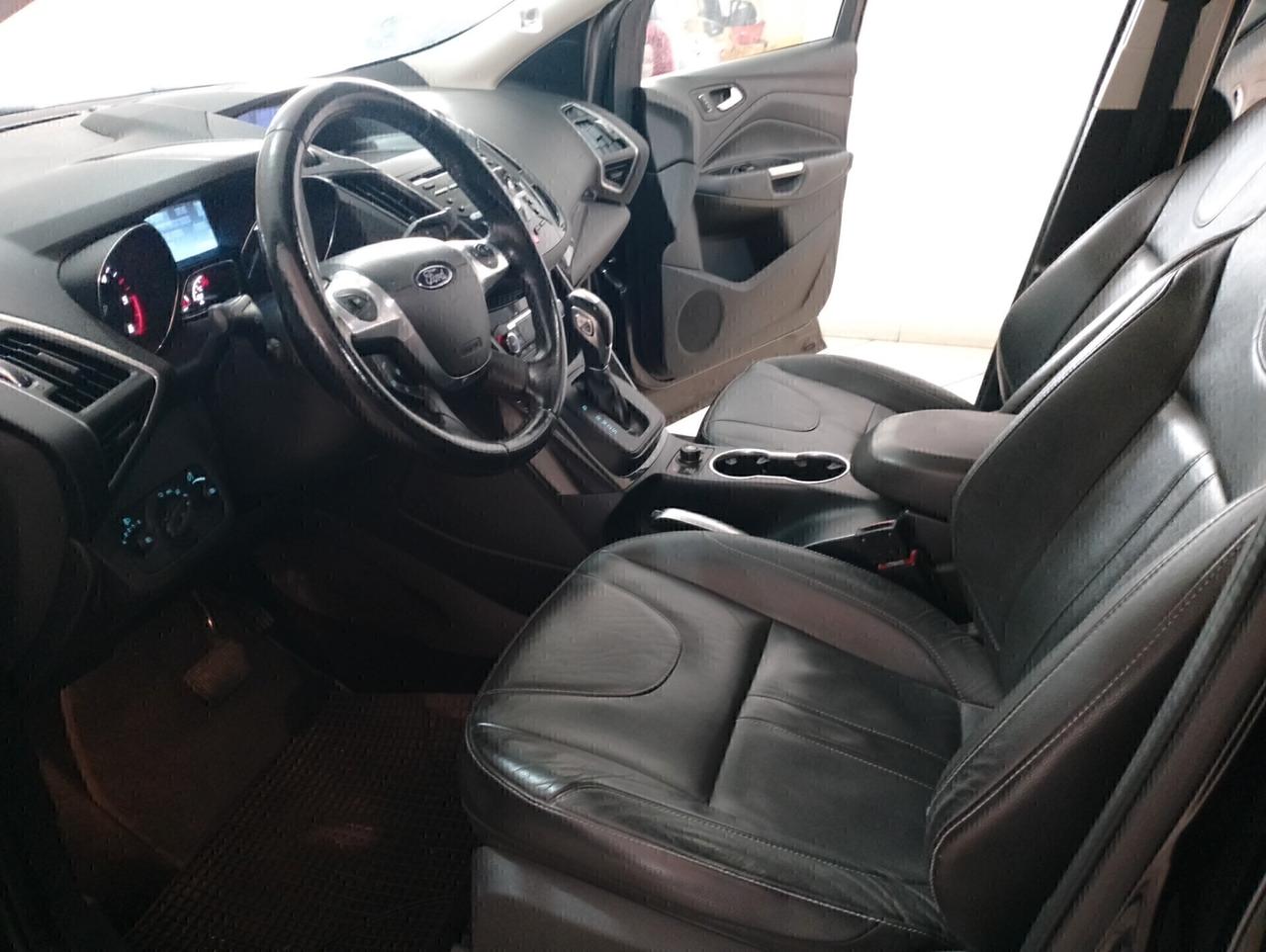 Ford Kuga 2.0 TDCI 140 CV 4WD Powershift