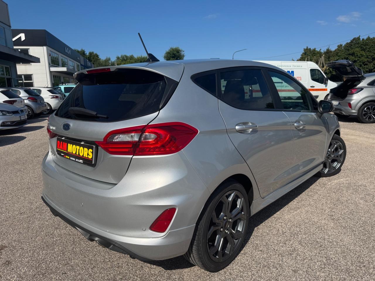 Ford Fiesta 1.5 dCTI 5 porte ST-Line NEOPATENTATI