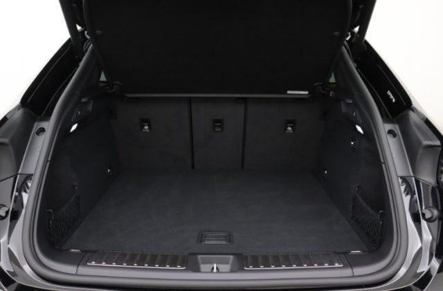 PORSCHE Macan Ev Bose Tetto Panoramico PASM