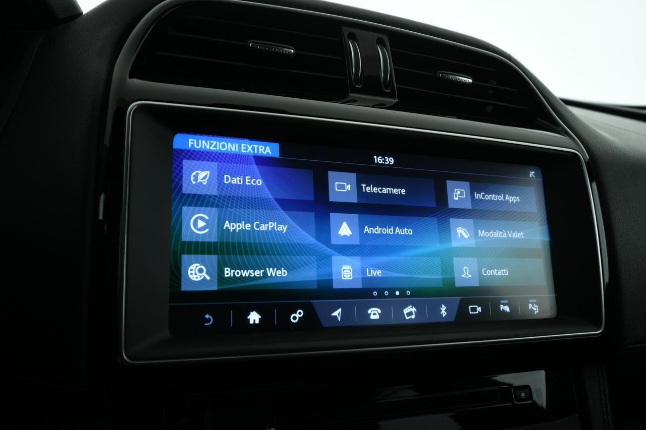 JAGUAR F-Pace 2.0d i4 Portfolio 180cv auto TETTO PANO+CAMERA+APP CONNECT