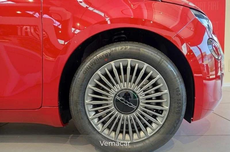 FIAT 500 500 1.0 hybrid Icon-PRONTA CONSEGNA ! OK NEOPATENTATI !