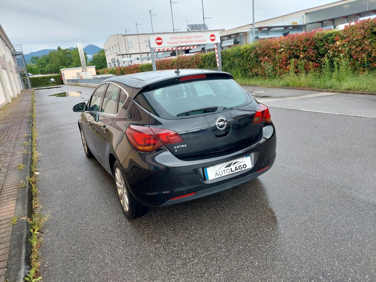 Opel Astra 1.6 115CV 5 porte .Cosmo