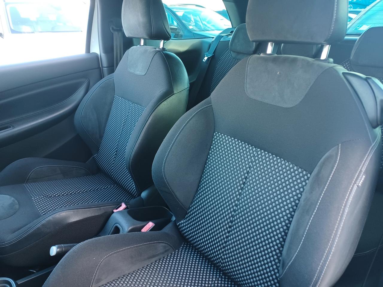 DS 3 1.4 GPL airdream Just Black UNICO PROPRIETARIO