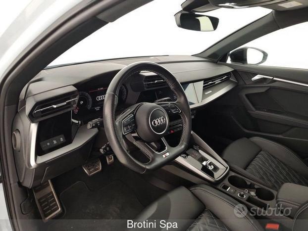 Audi A3 SPB 40 TDI quattro S tr. Identity Black