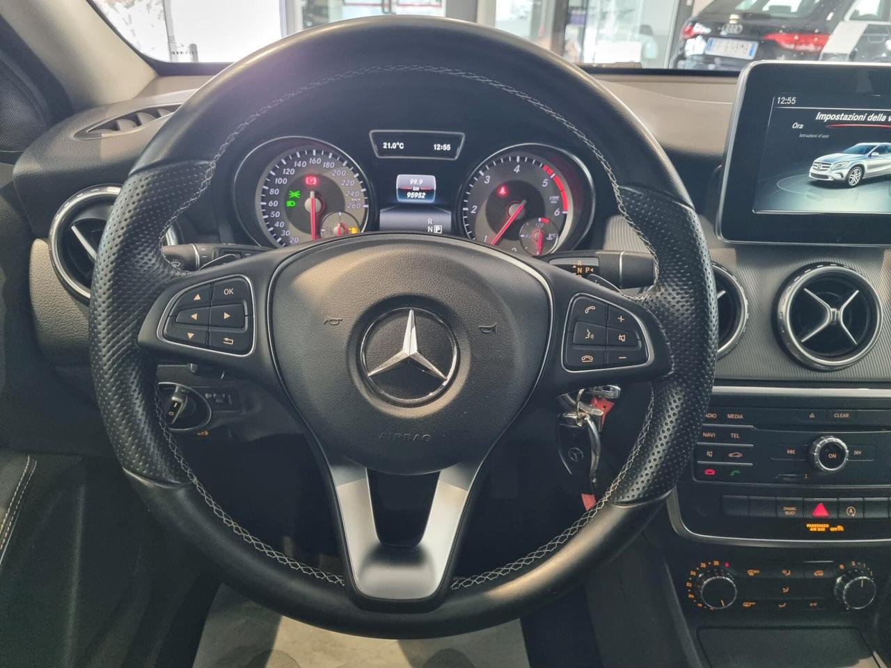Mercedes-benz GLA 200 d Automatic Sport