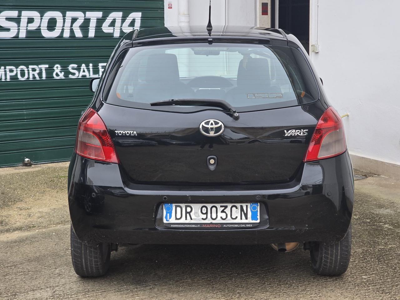 Toyota Yaris 1.3 5 porte Sol