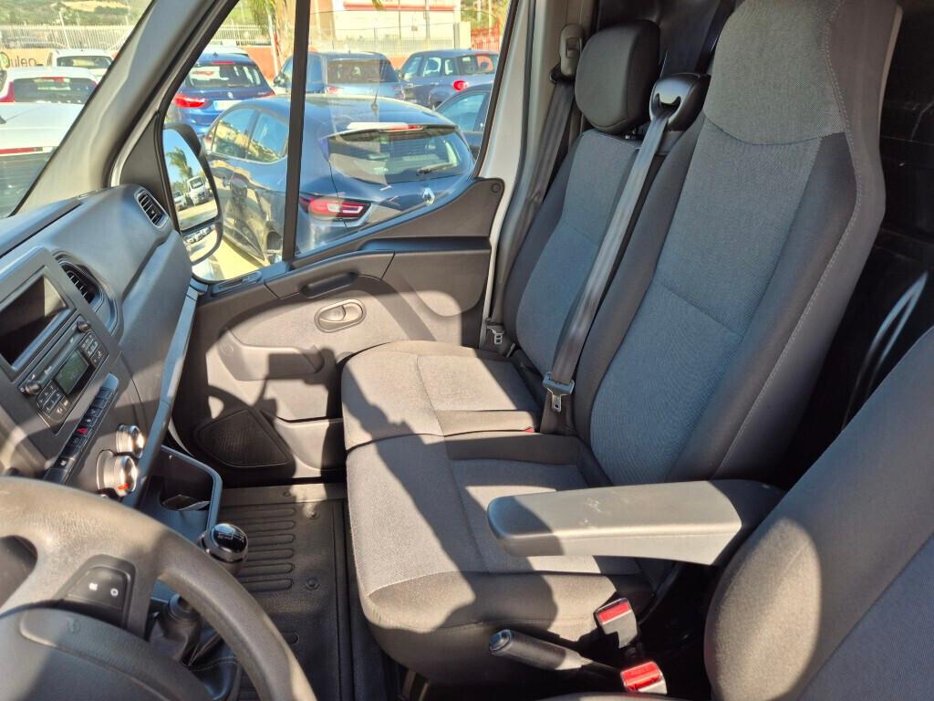 Nissan Interstar Master 2.3 DCI L2 H2 135CV