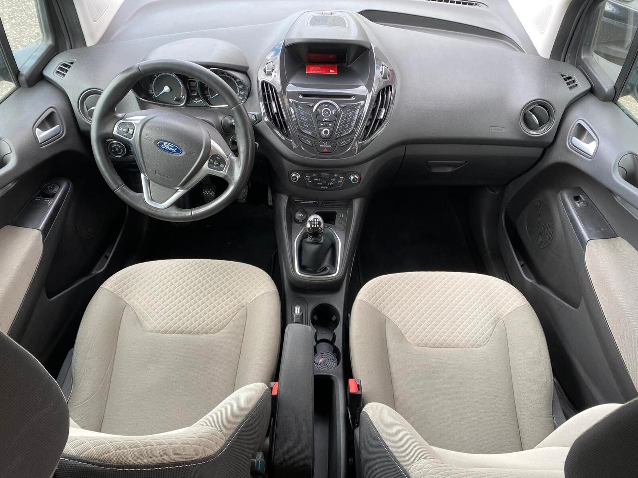 Ford Tourneo Connect 1.5 TDCi 120 CV Titanium