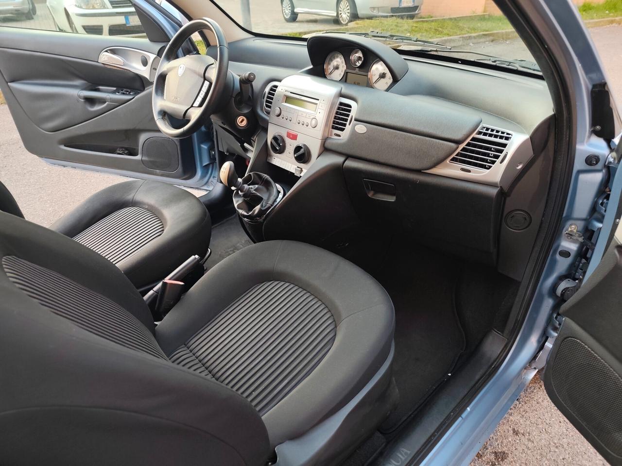 Lancia Ypsilon 1.4 Benz GPL neopatentati