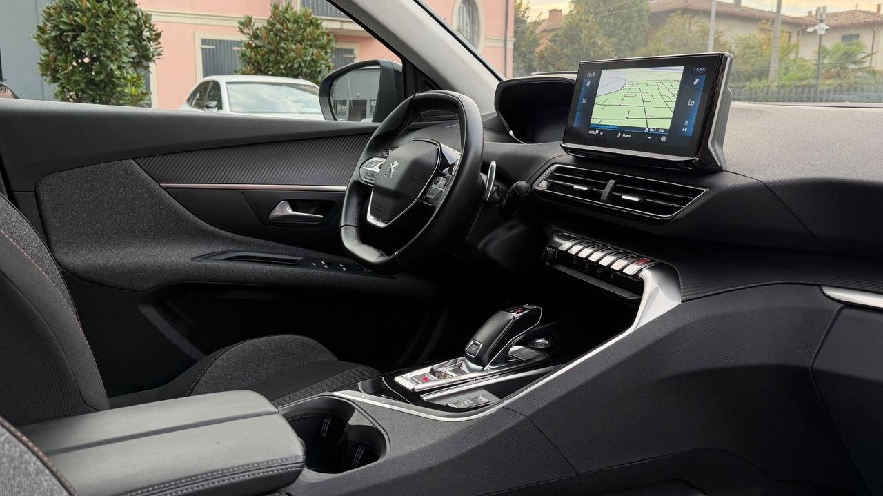 PEUGEOT 3008 1.5 BLUEHDI ACTIVE BUSINESS 131CV - FULL LED, VIRTUAL COCKPIT, NEOPATENTATI