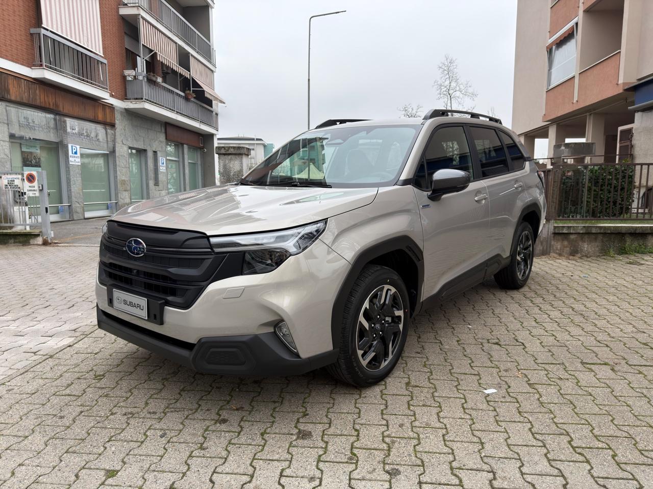 Subaru Forester 2.0 e-Boxer cvt