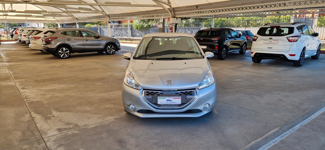 Peugeot 208 1.4 eHDi 68cv Automatica