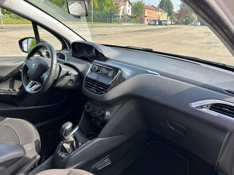 Peugeot 208 208 5p 1.4 hdi 8v Access