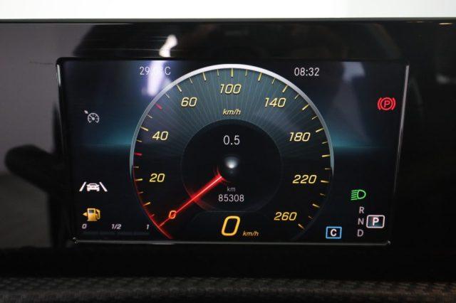 MERCEDES-BENZ A 180 A 180 d Automatic Business Extra
