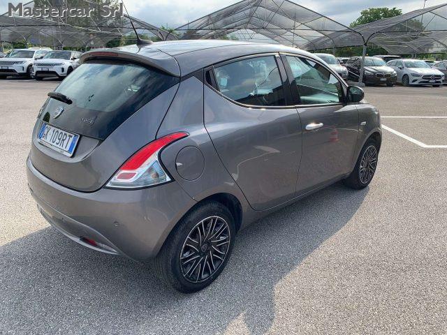 LANCIA Ypsilon NEOPATENTATI 1.0 firefly hybrid Gold TG: GK109RT