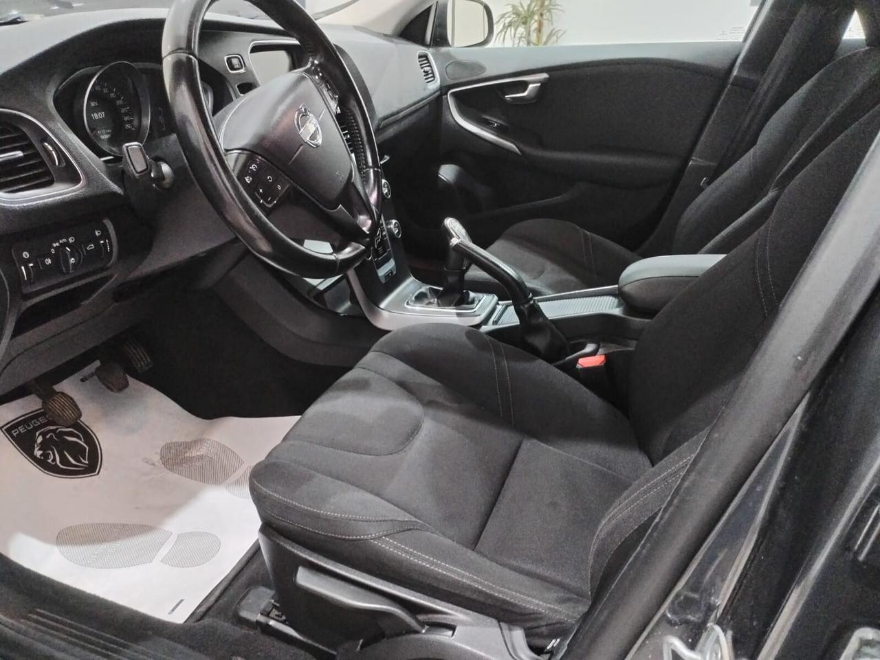 Volvo V40 D2 1.6 Kinetic