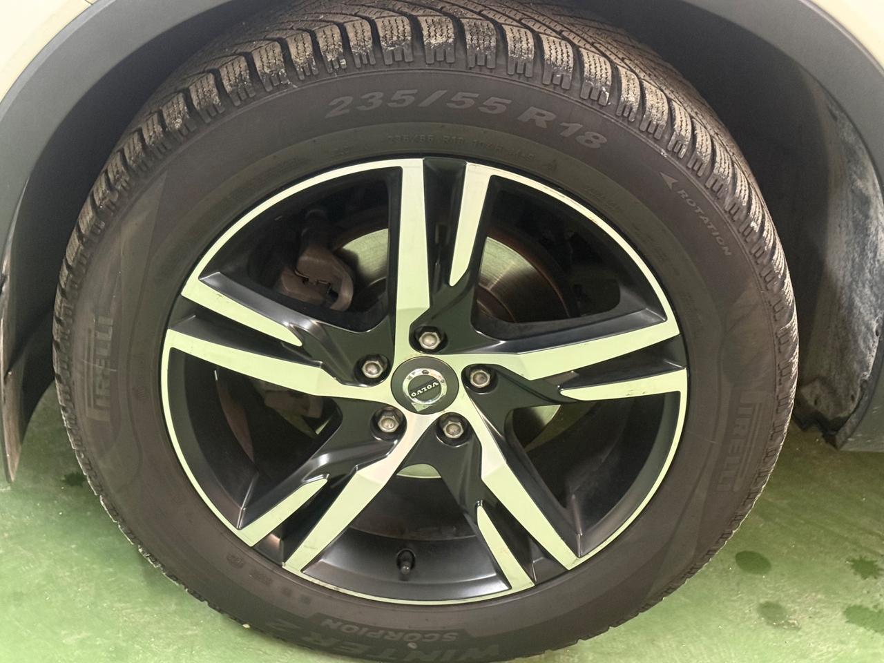 Volvo XC40 D3 Geartronic R-design