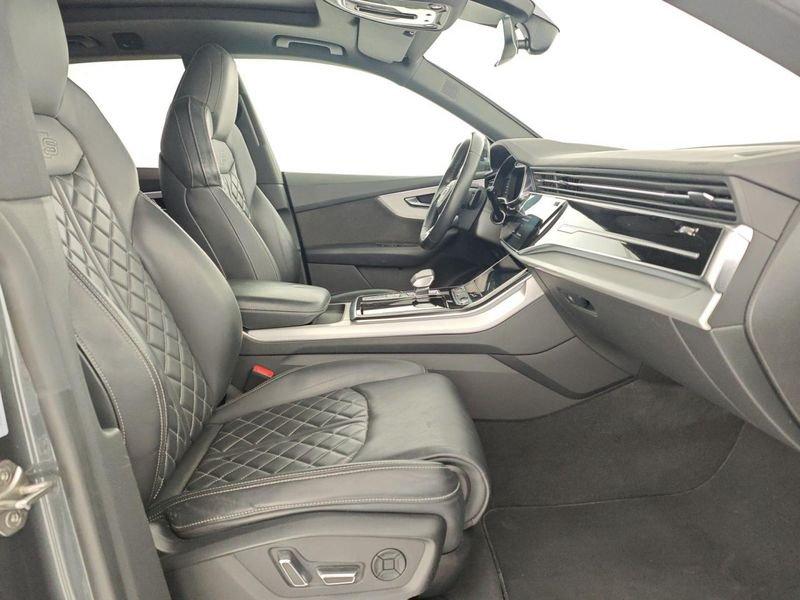 Audi Q8 50 TDI 286 CV quattro tiptronic Sport